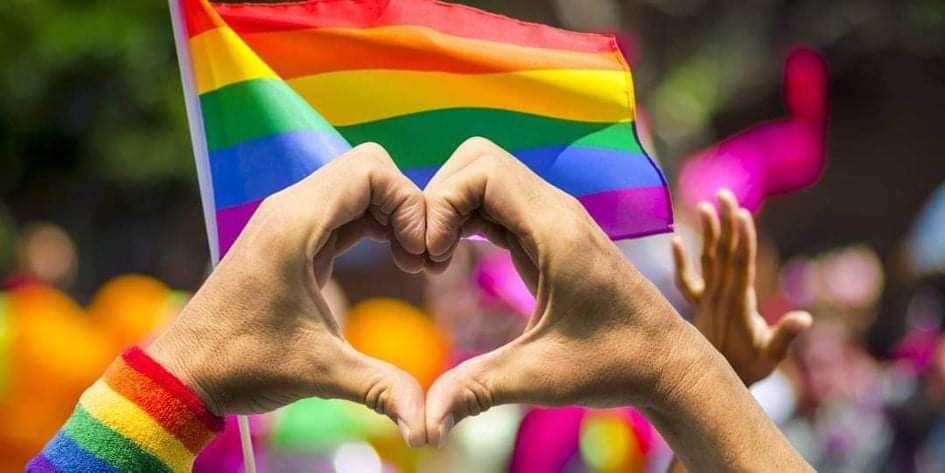 Nos sumamos a la celebración por el  Día Internacional contra la Homofobia, la Transfobia y la Bifobia, en Cuba🇨🇺, donde  “Por todas las familias, el amor es ley ” y se avanza en la garantía de los derechos de la comunidad LGTBIQ+ .

#TodosLosDerechosParaTodasLasPersonas