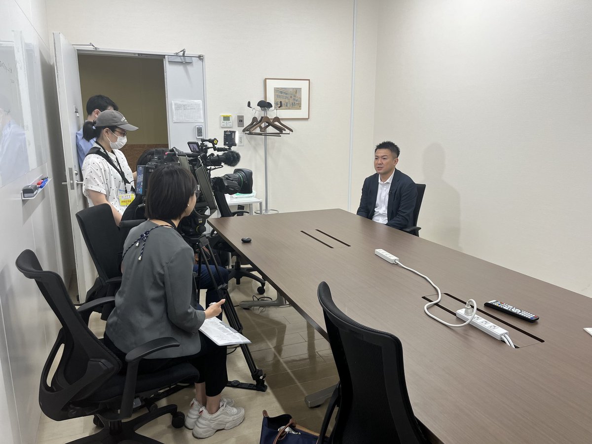 _tanayuk's tweet photo. 福岡の博多マルイで高校生の探究展示会やってます!是非お立ち寄りください!
#とびうめ探究 #探究学習 #TimeTact #STEAM #StudyValley https://t.co/up0LekOj5Y