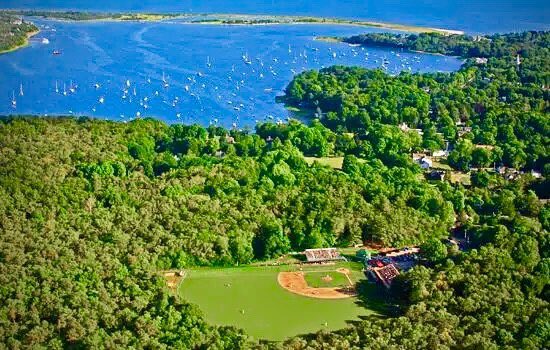 jackprawnovan's tweet photo. @Chris_Grosse The Cape League’s Cotuit Kettleers is something special. https://t.co/UrwcYdSZYW