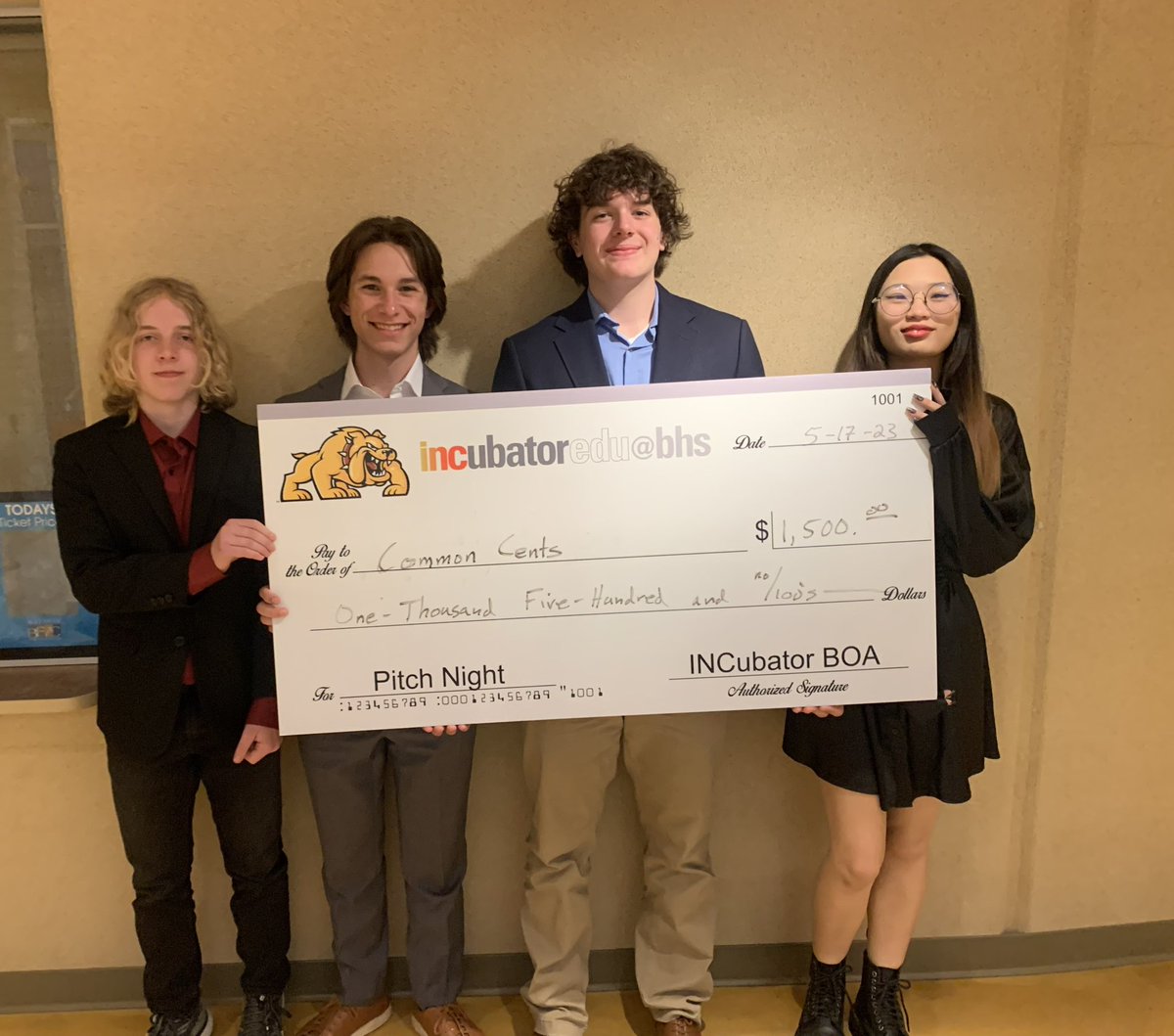 CCCoactive's tweet image. IT’S HAPPENING! We are so grateful to @INCubatorBHS and our judges for funding us with $1,500 to continue our journey as a company. A special thanks to @newkirk_brad for helping us in our journey this year. Stay tuned for when we come to YOUR school!