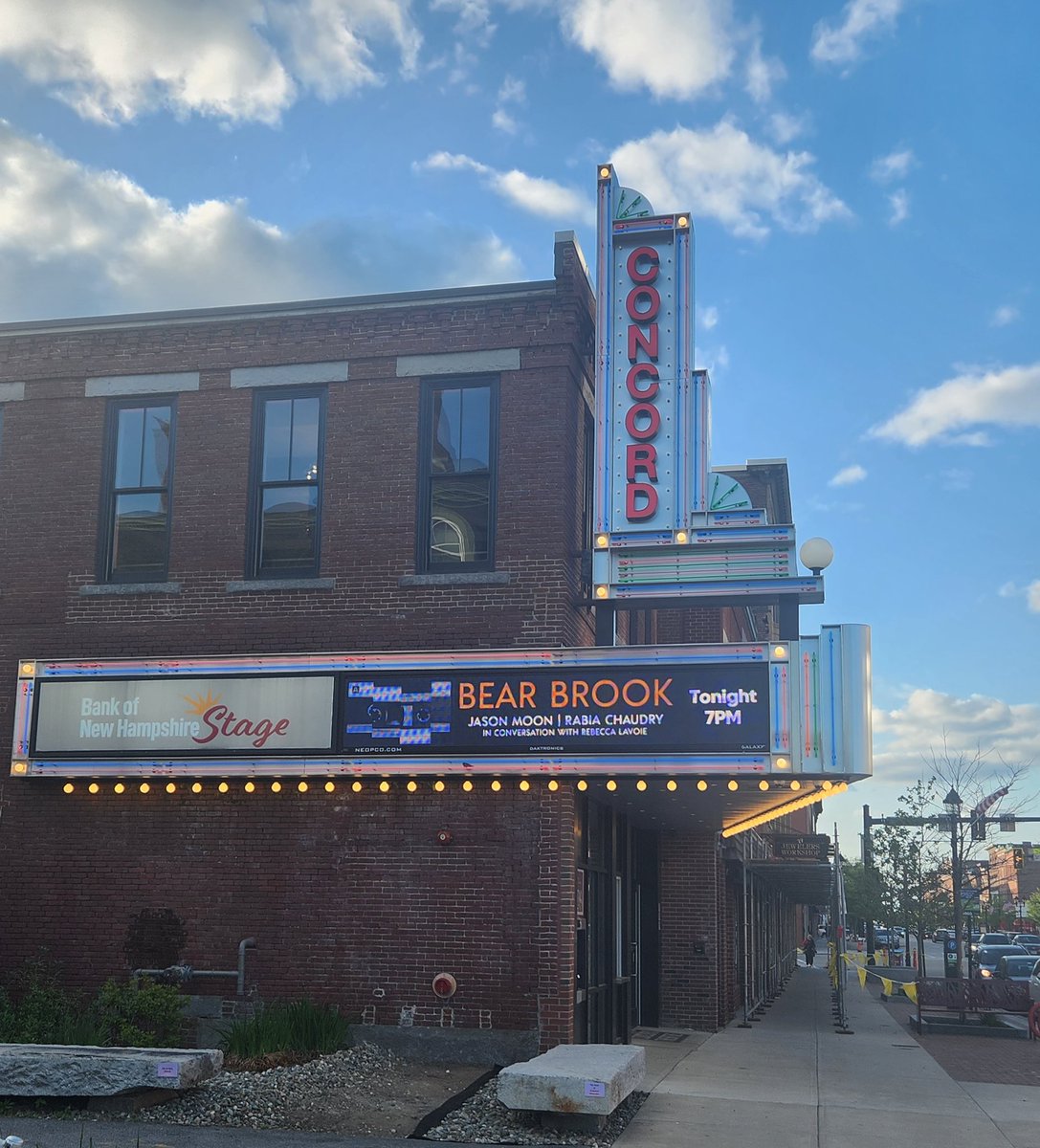ScaryHedderick's tweet photo. @bearbrookpod @jasonmoonNHPR @rabiasquared @nhpr @undisclosed  Thank you for tonight, intriguing, insightful, educational and so much more. https://t.co/Q6J2YpKF8Z