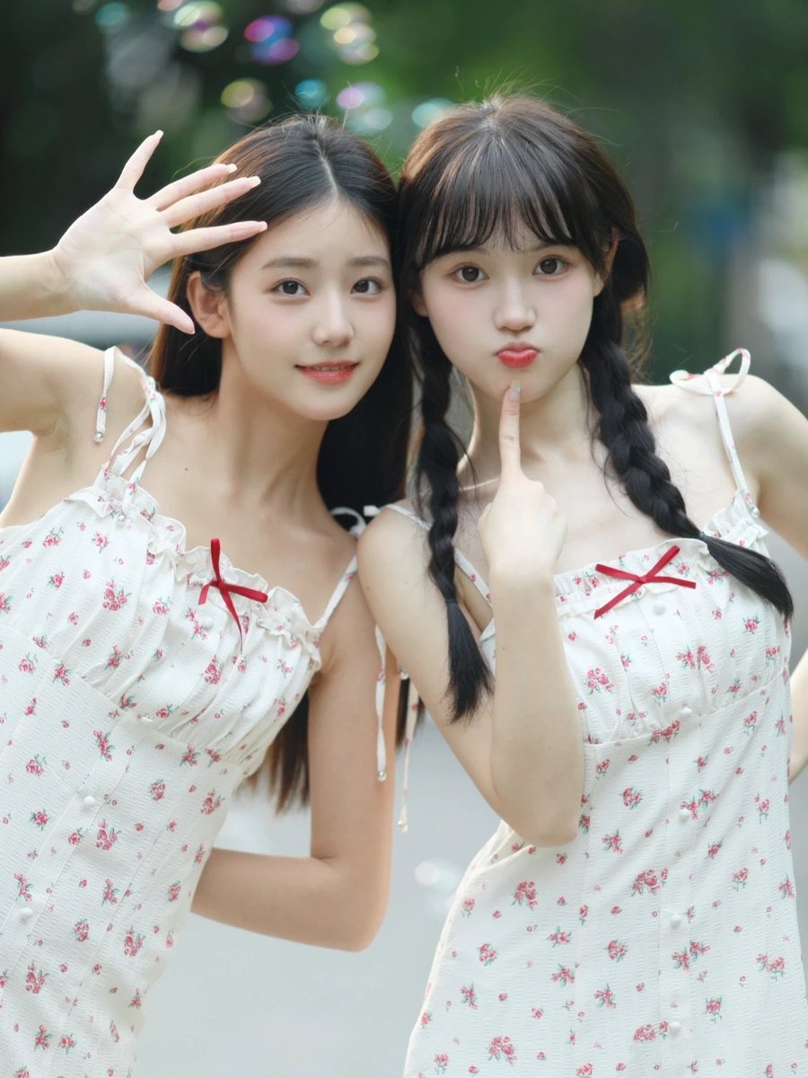 Cute photo😘
让我们一起可可爱爱😘 https://t.co/nyiImgXip3