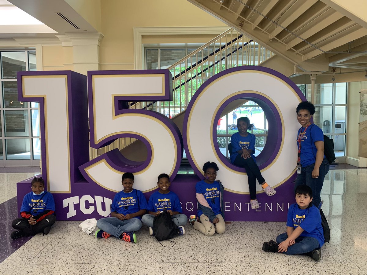 bechetta's tweet photo. Christene C. Moss scholars showed up and competed strong at the Battle of the Books competition. A special thanks to our third grade teacher, Mrs. Redeemer. @FortWorthISD, @CCMossFW https://t.co/MiltHVr1Pt