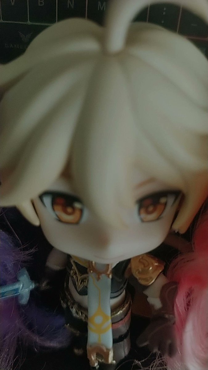 A_Stupid_Simp's tweet photo. Look how cute it is next to my ponies💕
#Nendoroid #Aether #GenshinImpact https://t.co/XVhkCtI1qA