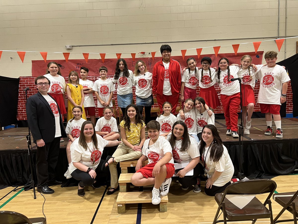 Could not be more proud of this cast - they absolutely ROCKED their opening night performance. Come check us out tomorrow and Friday - you don’t want to miss it!!! #HSMjr 🏀🎭❤️🤍 <a href="/MissBFSD/">Ms. Bedore</a> <a href="/Ms_Gass/">Jaclyn Gass</a> #MrSheehan <a href="/FSDVikings/">Farmingdale School</a>