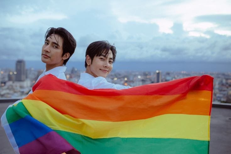 npblent's tweet photo. 🏳️‍🌈Hoje é dia mundial do combate à homofobia, sabemos que todo dia é uma luta nessa sociedade que constantemente tenta nos apagar.

Nós, da NPOBL nos solidarizamos com toda a comunidade e desejamos um ano de muitas vitórias para todos! Obrigado por se juntarem a gente nessa luta💗 https://t.co/nMdcWOQuWc