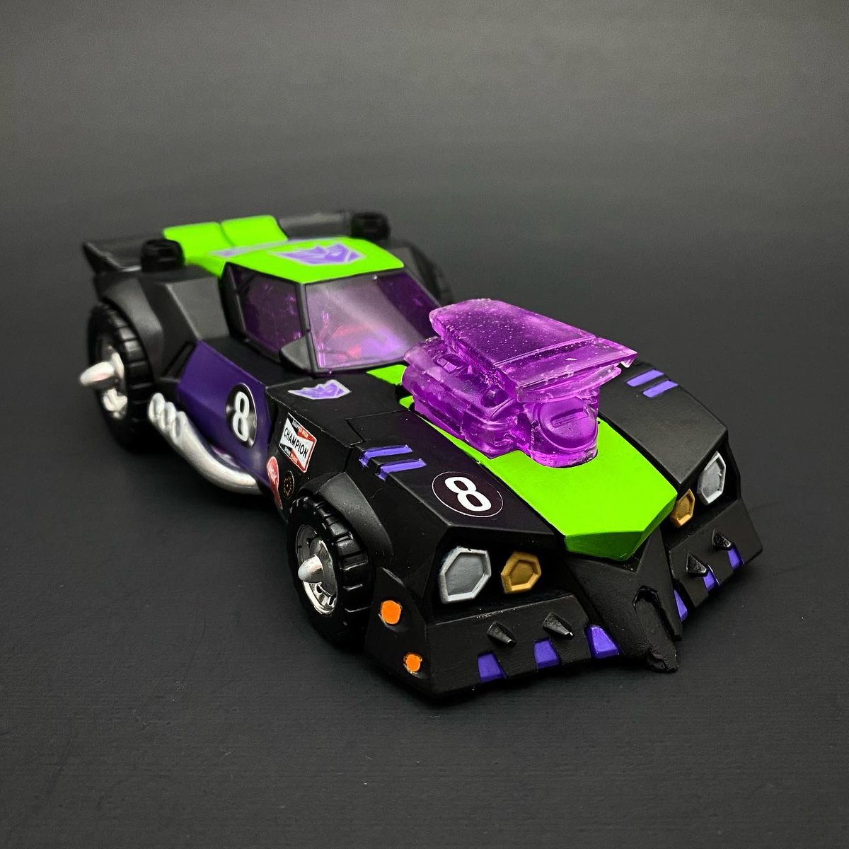 deliciouspeter's tweet photo. Speed Star Lockdown Update 

#transformers
#transformersanimated
#transformerscustoms
#transformerslockdown https://t.co/kCxW8FrRMX