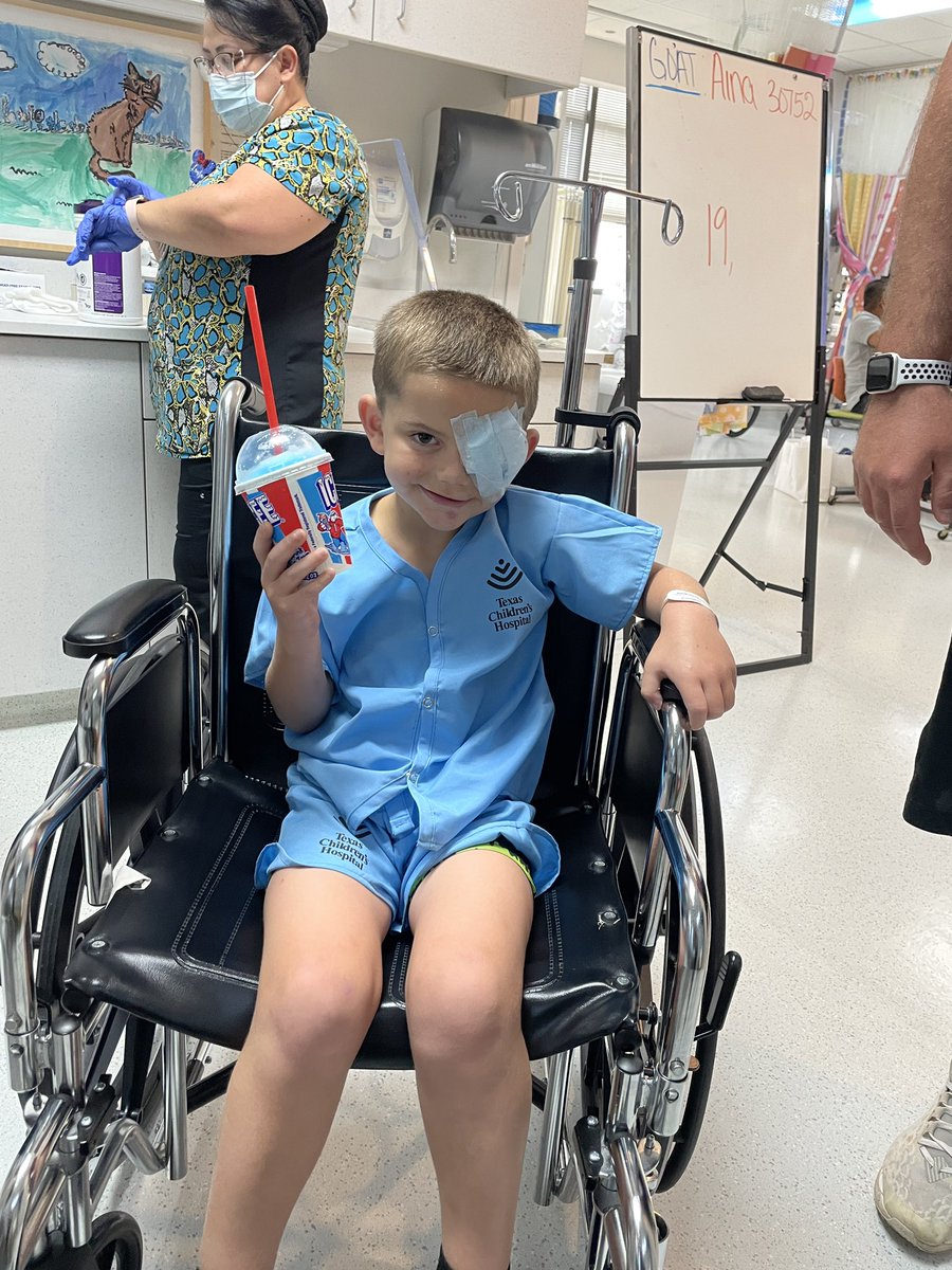 McNeillEES's tweet photo. Never met a stronger 5 year old! You got a lot of people praying for you, Spider! 💙🙏🏼 we love you, Kase Royal https://t.co/lJdraFhmdm