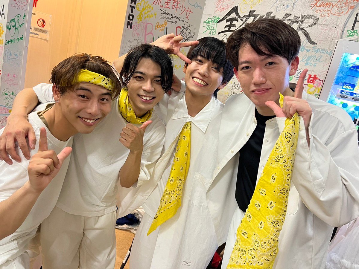 フレッシュレモン水、2年間の幕を大好きなメンバーと共に閉じれました！🍋
最後にみんなと踊れて、心の底から楽しかった！2年間たくさんお世話してくれてありがとうございましたの気持ち🍋！

これにてSHOW DINER卒業です！
たくさん応援しに来てくださりありがとうございました😊