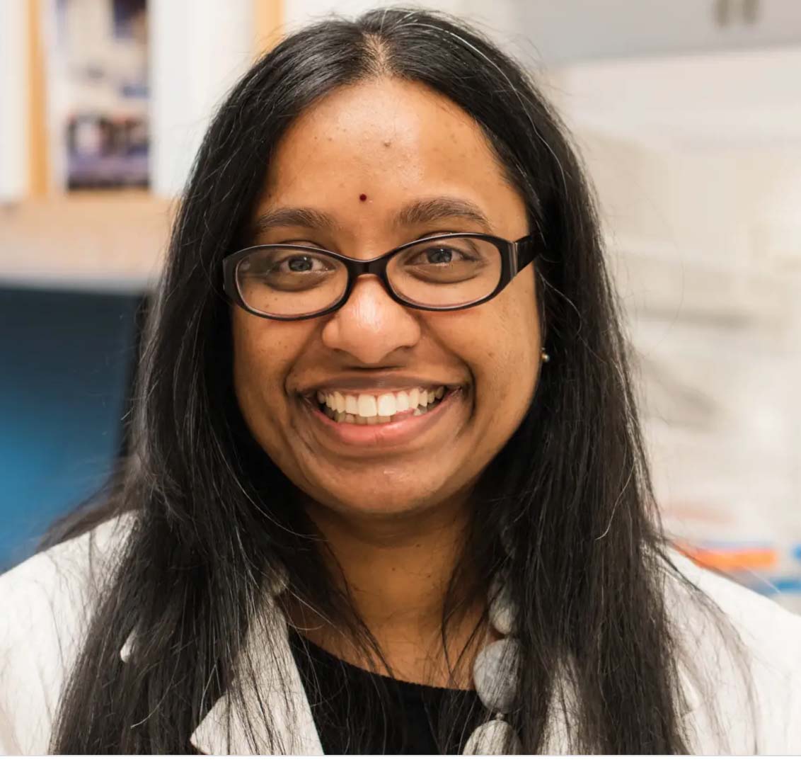 #MayIsMelanomaAwarenessMonth. Dr Aparna Rao, a postdoc with @McArthurLab, investigates the metabolism of melanoma cells. Her research may better predict patient relapse and help us to understand what causes resistance to immunotherapy and other targeted therapies.