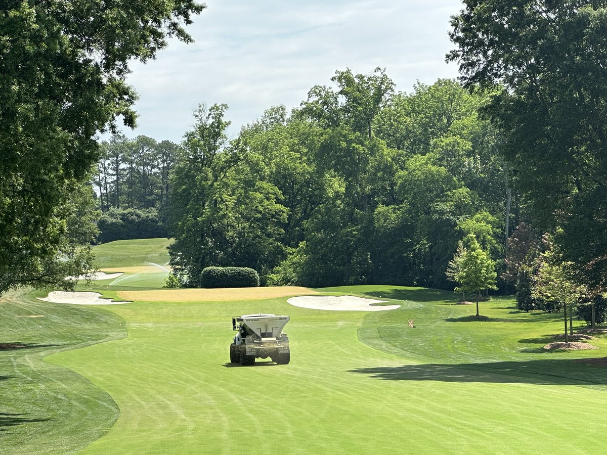 Howard Fertilizer & Chemical, Inc (@howardfert) on Twitter photo Salute to our spreader drivers Aaron and Jeff who drive many miles on turf!! This week they knocked out two <a href="/PGATOUR/">PGA TOUR</a> stops!! ⛳️ #Harbourtown #Quailhollow Salute to our spreader drivers Aaron and Jeff who drive many miles on turf!! This week they knocked out two <a href="/PGATOUR/">PGA TOUR</a> stops!! ⛳️ #Harbourtown #Quailhollow