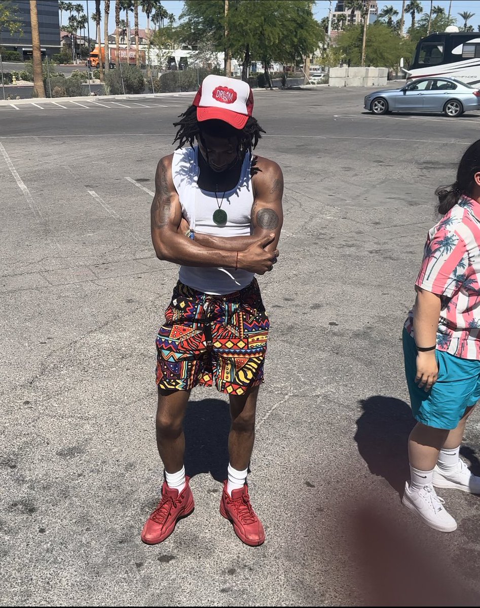 HiquRaSol's tweet photo. My shit been groovin since I was juvie— 400 DEGREEZ HOE! https://t.co/g3I2iO1FiA