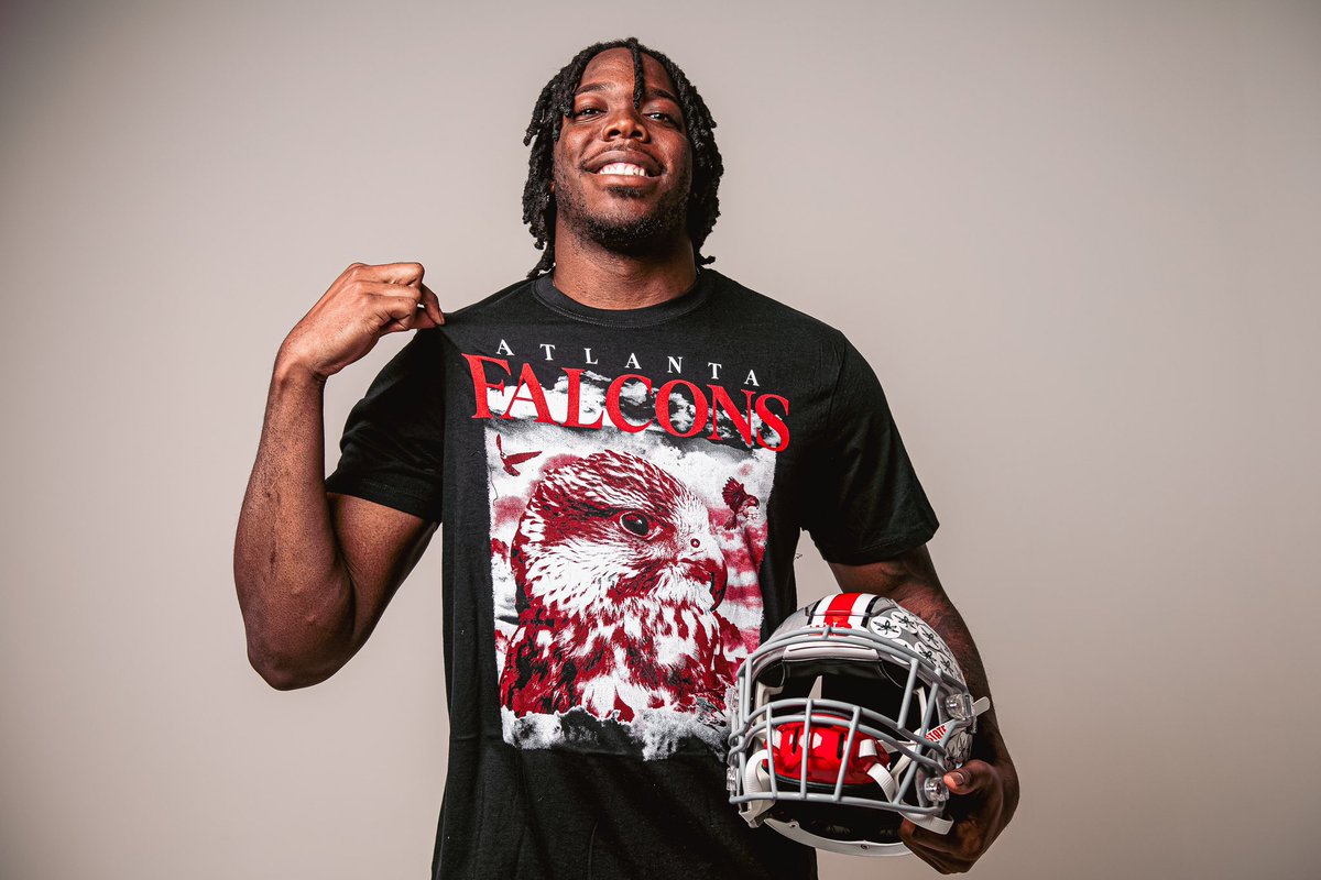 OhioStateFB's tweet photo. welcome to the big league, @zacharrison_ 💥
      
@AtlantaFalcons | #DevelopedHere https://t.co/tCxpcLfs6D