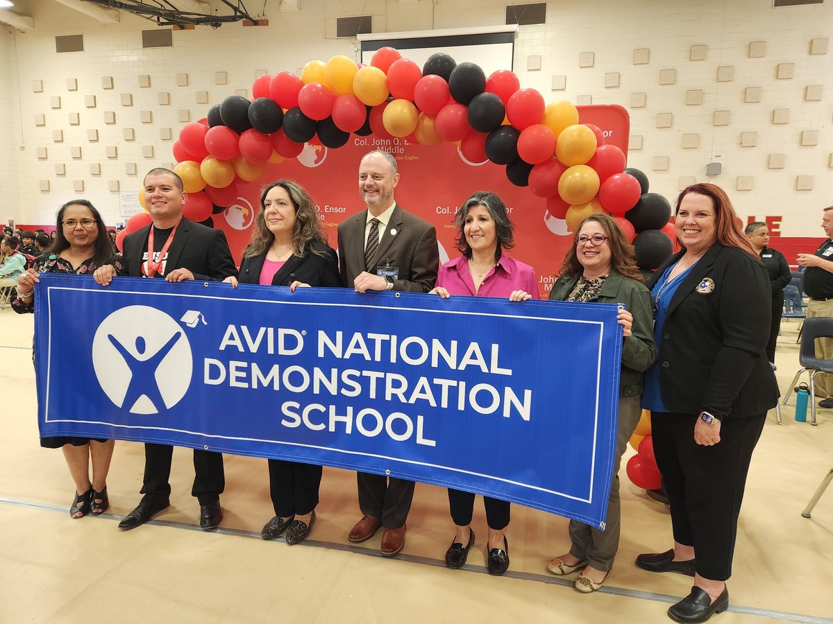 18yrs of hard work and dedication to AVID and she finally got it! AVID National Demonstration School!! Congratulations!! So proud of you baby!! <a href="/MLedesma_EMS/">Mayra Ledesma</a> <a href="/Ensor_MS/">Stephen Fernandez</a>  #TeamSISD