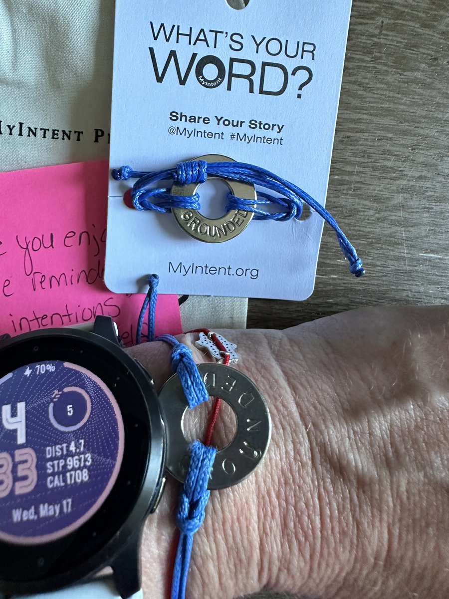 Sarah Barton Thomas tweet media