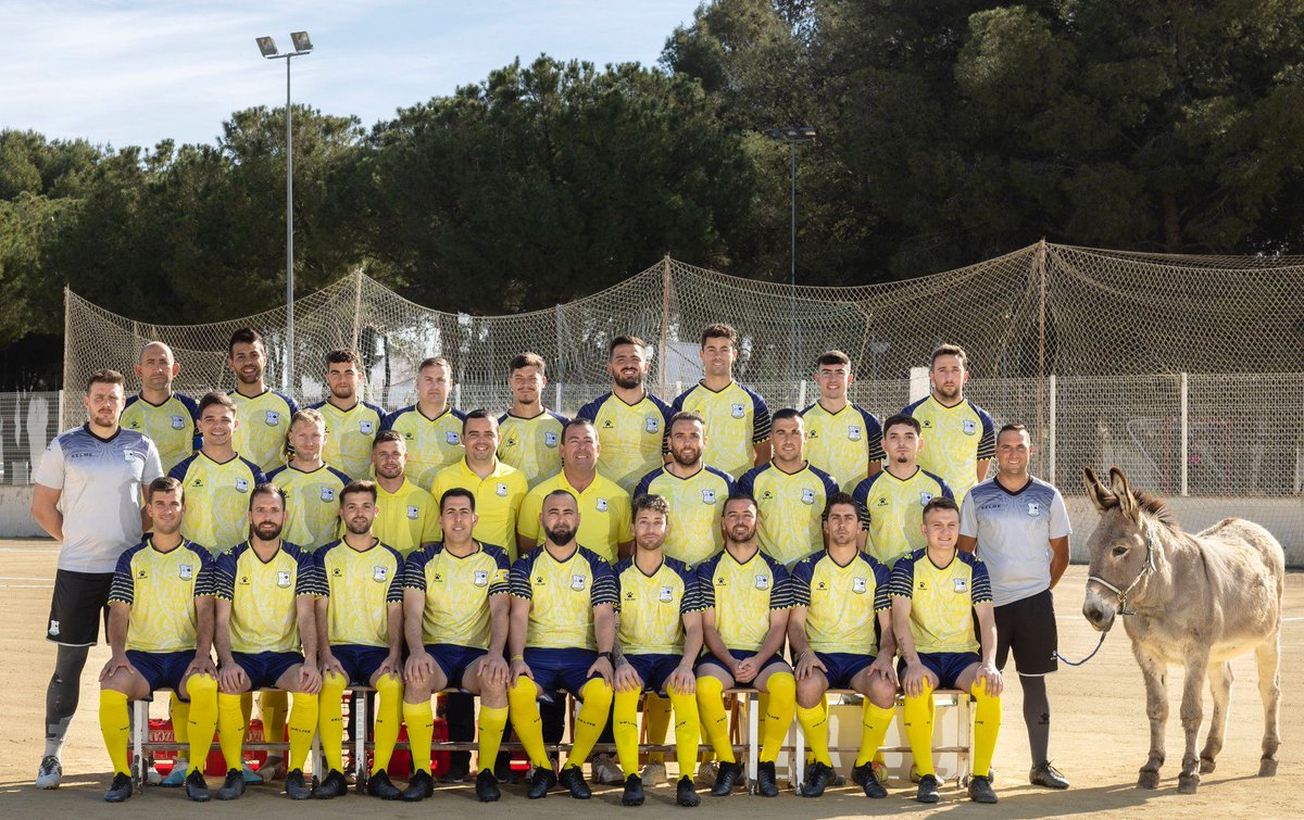 Coto1Moiss's tweet photo. #yosoymaribañez  #maribañez @MaribanezFC @cristobalsoria noss encanta el peor equipo del mundo https://t.co/XHRKymQNrY
