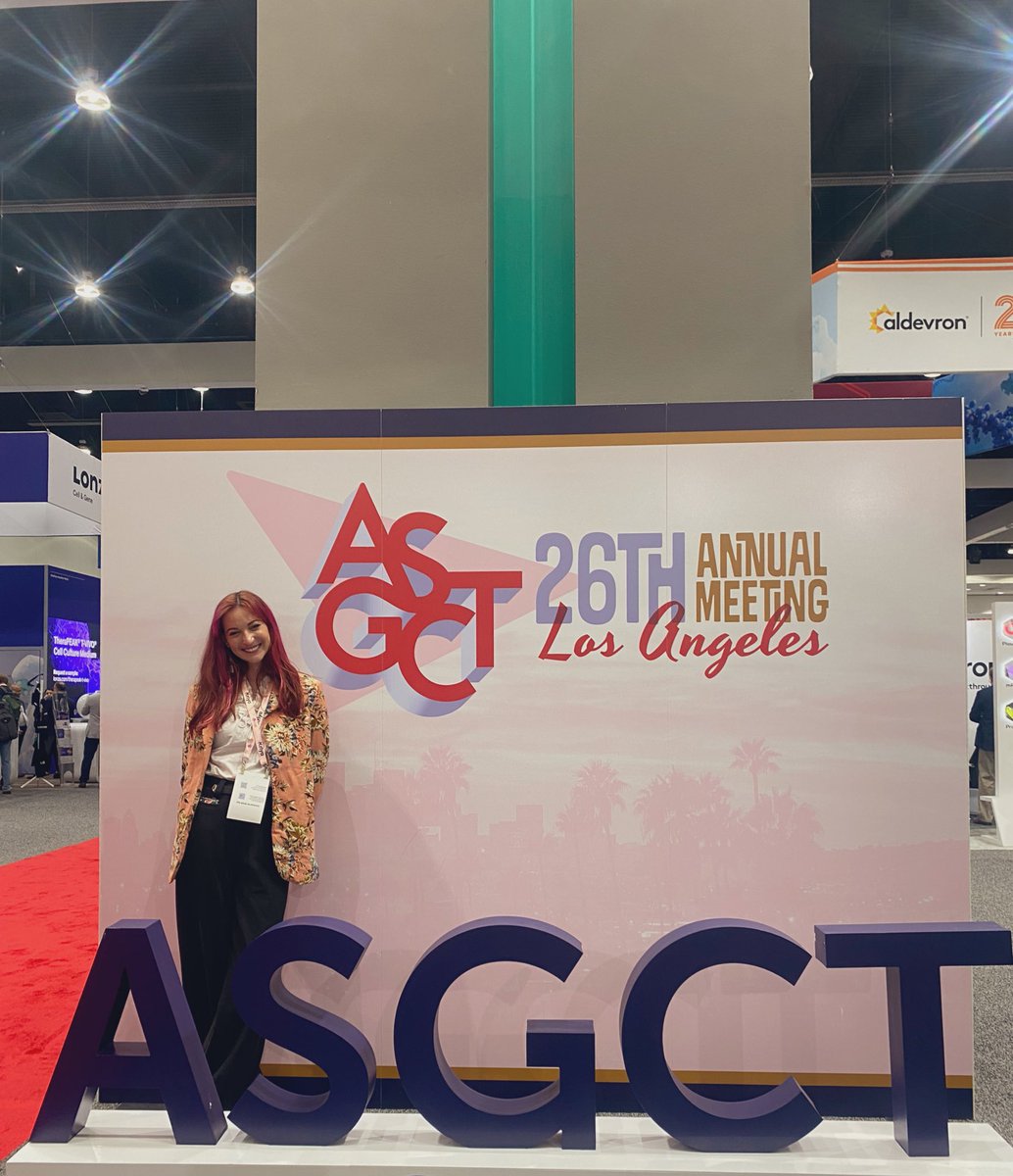 DrTarynSerman's tweet photo. Stoked to be at #ASGCT representing @cglifeagency https://t.co/JlTYP4mniU