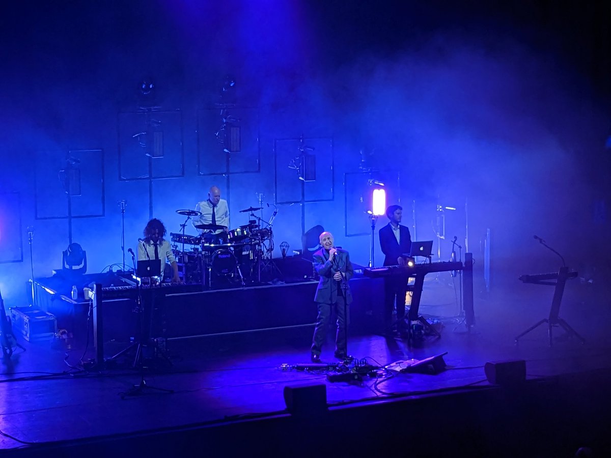 This means nothing to me -  oh Vienna! <a href="/midgeure1/">midge ure💙</a>