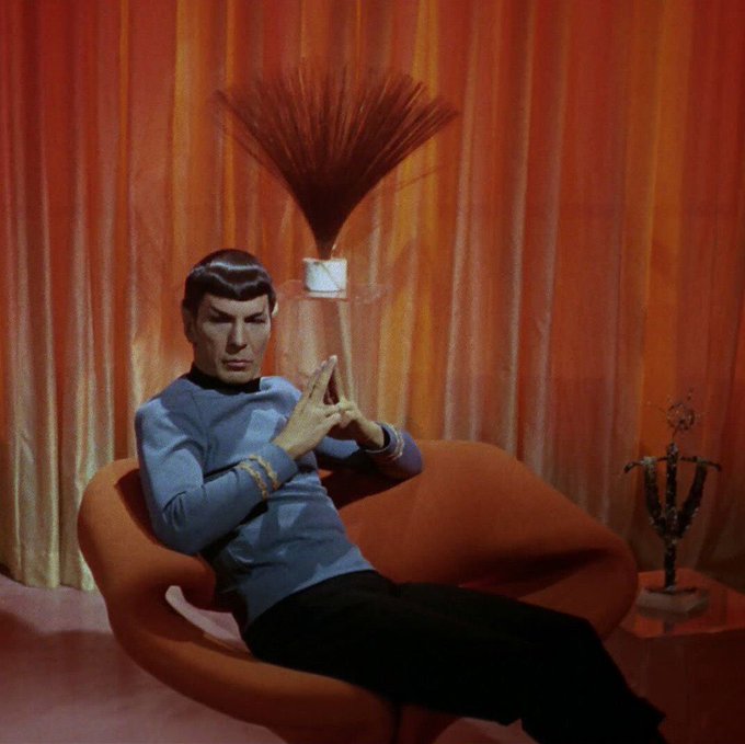 🖖🏽💫👽🛸 https://t.co/CqQ97E6Lnn