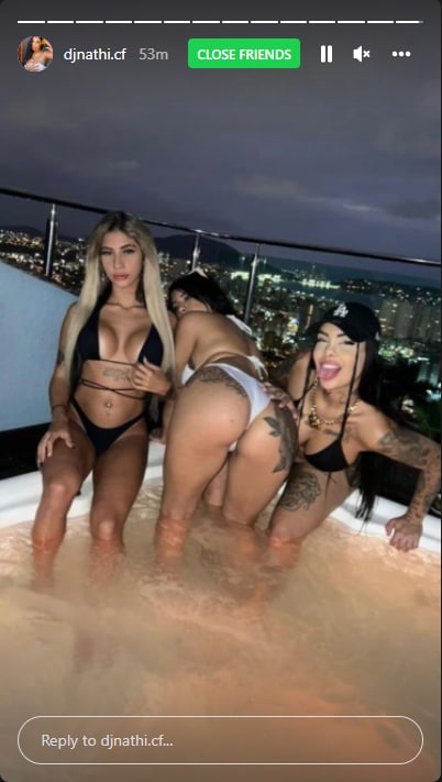 OnlyStarsBR's tweet photo. DJ Nathi #djnathi #djnati #PINTOAWARD #PINTOAWARDS #PINTOSAWARDS #PEITOSAWARDS #XOTAAWARD #XOTAAWARDS

Veja mais dela e muuuitas outras no nosso grupo VIP! 👉 Mais 15.000 mídias das mulheres mais procuradas da internet!🔥 https://t.co/F5zqW3Wh3k