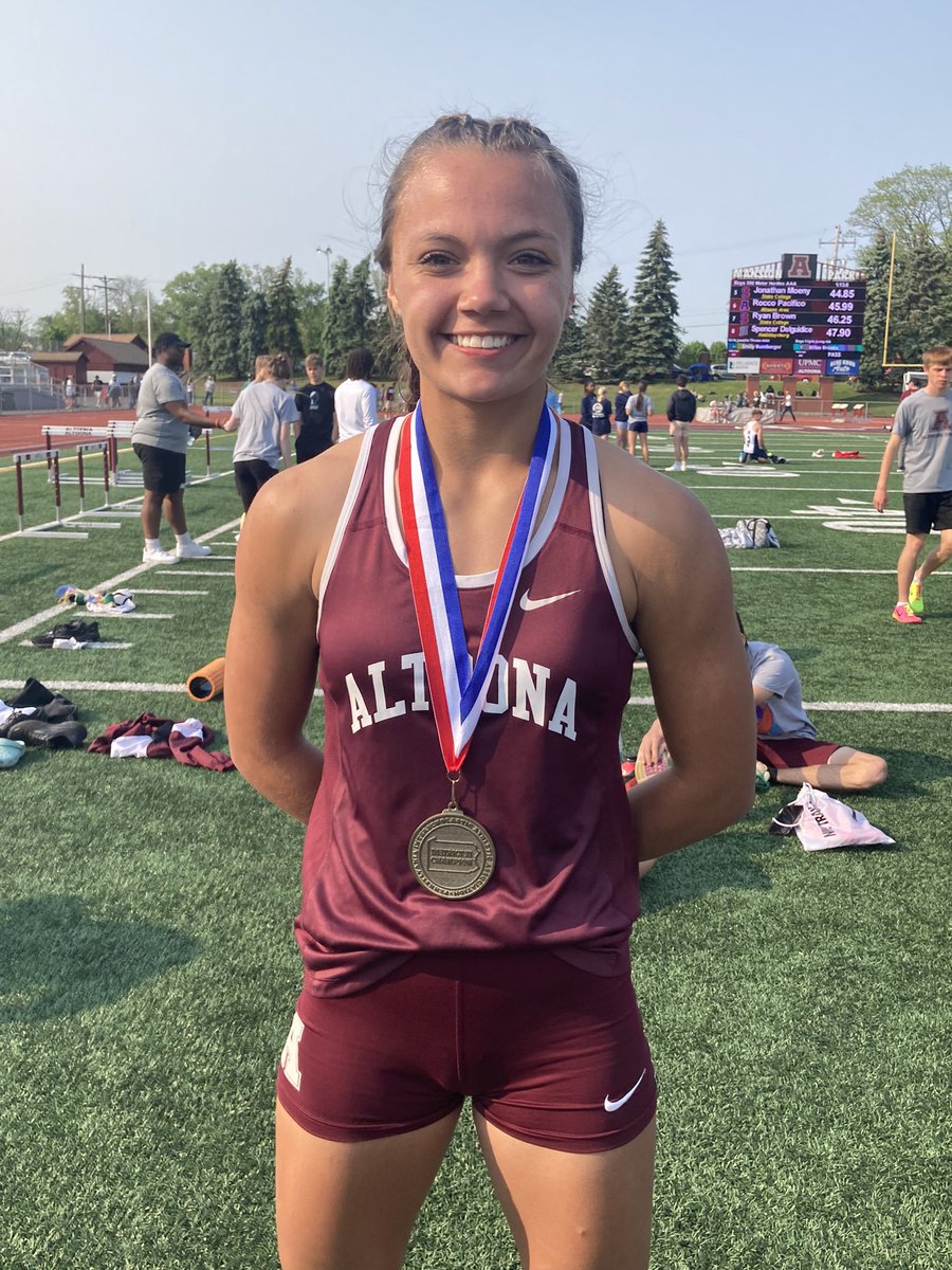 AltoonaAthletic's tweet photo. @altoonatrack first double winner of the day!  Haley Kravetz 300 h District 6 Champion!   @AAHSStuCouncil @AASDSuper @altoonastrength @AltoonaEcho #AltoonaProud https://t.co/nqZB9eqPve