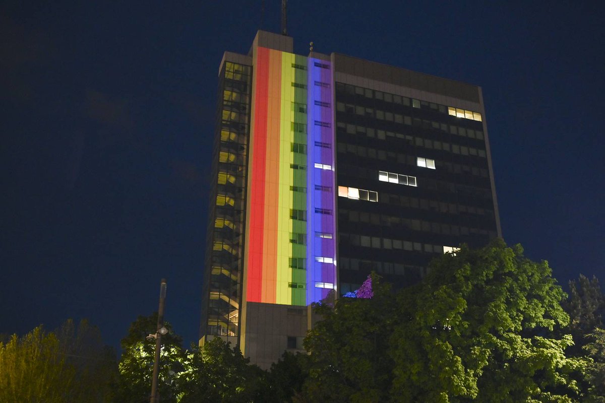 albinkurti's tweet photo. Today our government lit up in rainbow colors to mark the International Day Against Homophobia, Transphobia and Biphobia. It is a fundamental right to live and thrive authentically without fear, judgment, threat, or discrimination. As a government, we stand united in diversity. https://t.co/6N2xgyHJiJ