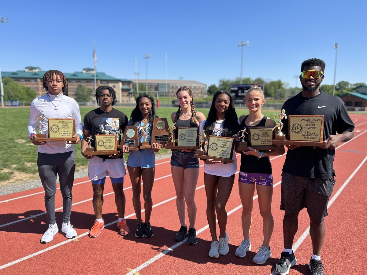 Godspeed717's tweet photo. Our senior class has helped us win 5 league titles and 3 section titles the last 3 years. Here are a few of them with the hardware to prove it. https://t.co/b9u3hJeAwG