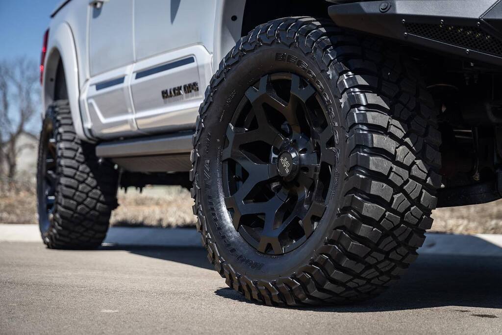 Want a truck that’s ready for anything?

Get your hands on a brand new Black Ops F-150 by @tuscanymotorco right here! 

A few of the many upgrades include…

🏴‍☠️ BDS Suspension Lift
🏴‍☠️ Fox 2.0 Performance Shocks
🏴‍☠️ BF Goodrich KM3 Tires
🏴‍☠️ 20” Stealth Black Wheels
🏴‍☠️ XL …