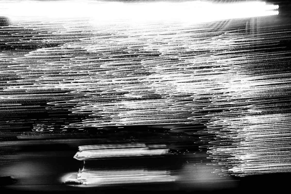 aidansvision's tweet photo. @Astr0Isha i’ve been doin slow shutter’s so long i’ve broken 2 cameras from it 😅 my only rule is i do mine in camera > photoshop to stand out https://t.co/Az2bN2Es9O