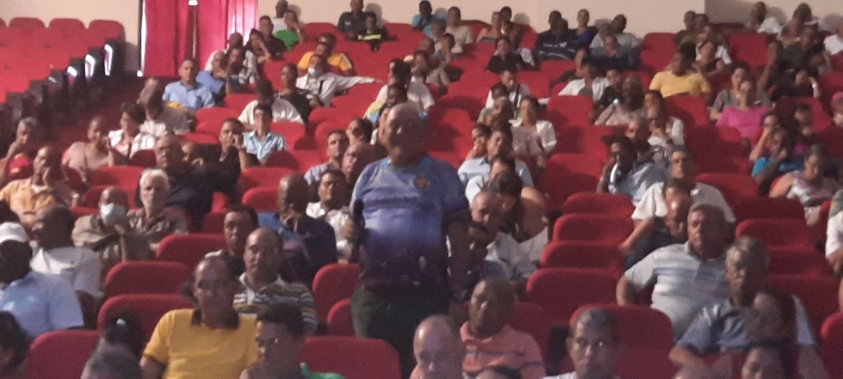 Como cada miércoles en la #IslaDeLaJuventud se desarrolla 
el chequeo de los indicadores económicos del territorio #SentirPinero #PorUn26EnEl24 <a href="/AsambleaCuba/">Asamblea Nacional Cuba</a> <a href="/amppij/">AMPPIJ</a>