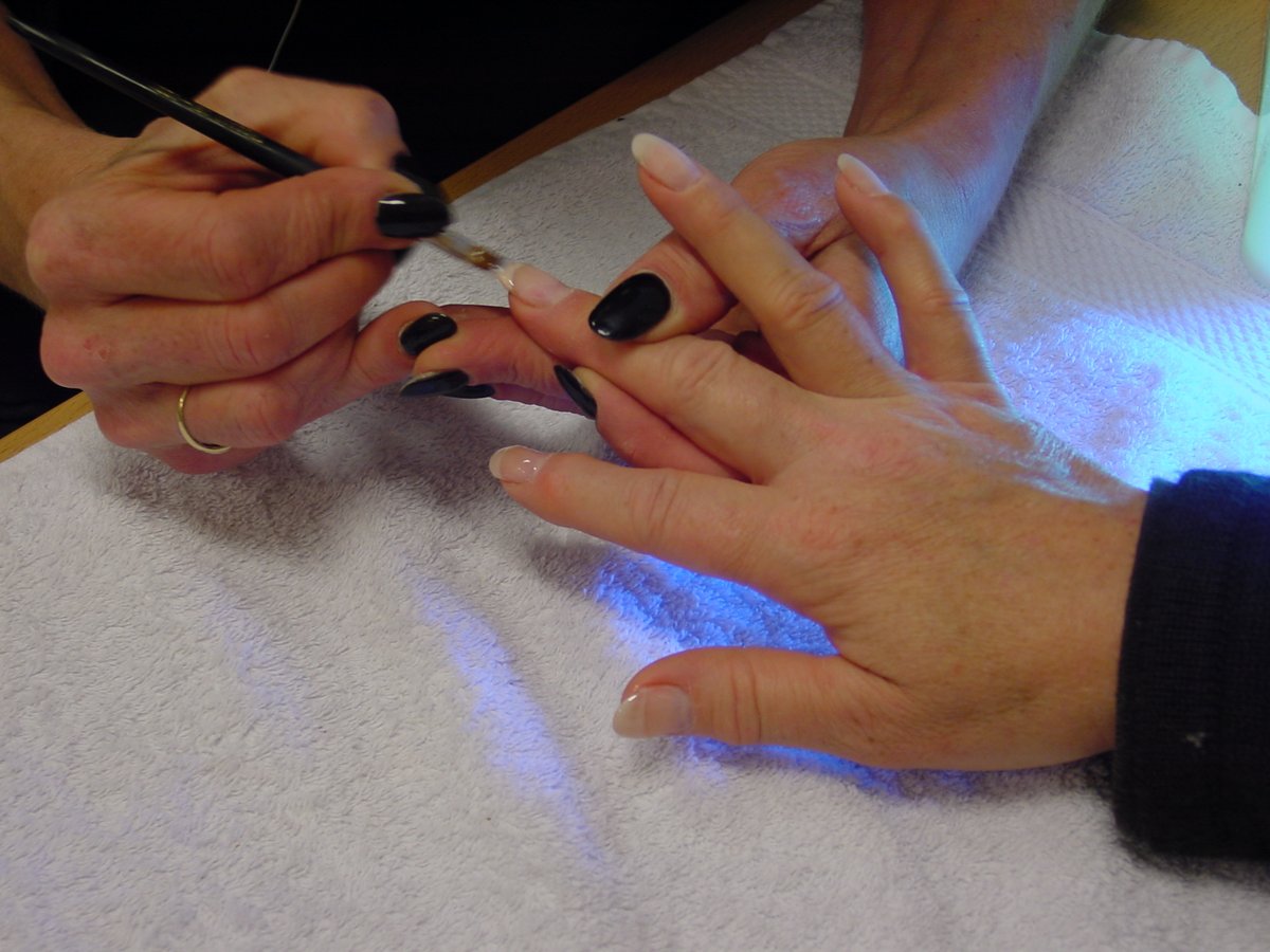 volgAmice's tweet photo. Amice particuliere school Beauty &amp; Pedicure heeft wederom verlenging van erkenning Minister OC&amp;W. Biedt MBO3/4 opleidingen, Brancheopleidingen parttime of voltijds (met stufie). Veel keus zowel in vorm, prijs als aantal lessen. Op 22 &amp; 24 mei infodagen.  - https://t.co/ryIJEfhnVd https://t.co/tvWpD4dlUx