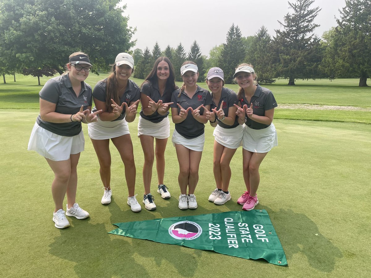 LinnMarGolf's tweet photo. Congrats, ladies! So proud of what you’ve accomplished this year! We’re not done yet, either!! #LMGolf #Drive4showPutt4💵 #6Yearsinarow #Saucy https://t.co/jACzt8dG9d