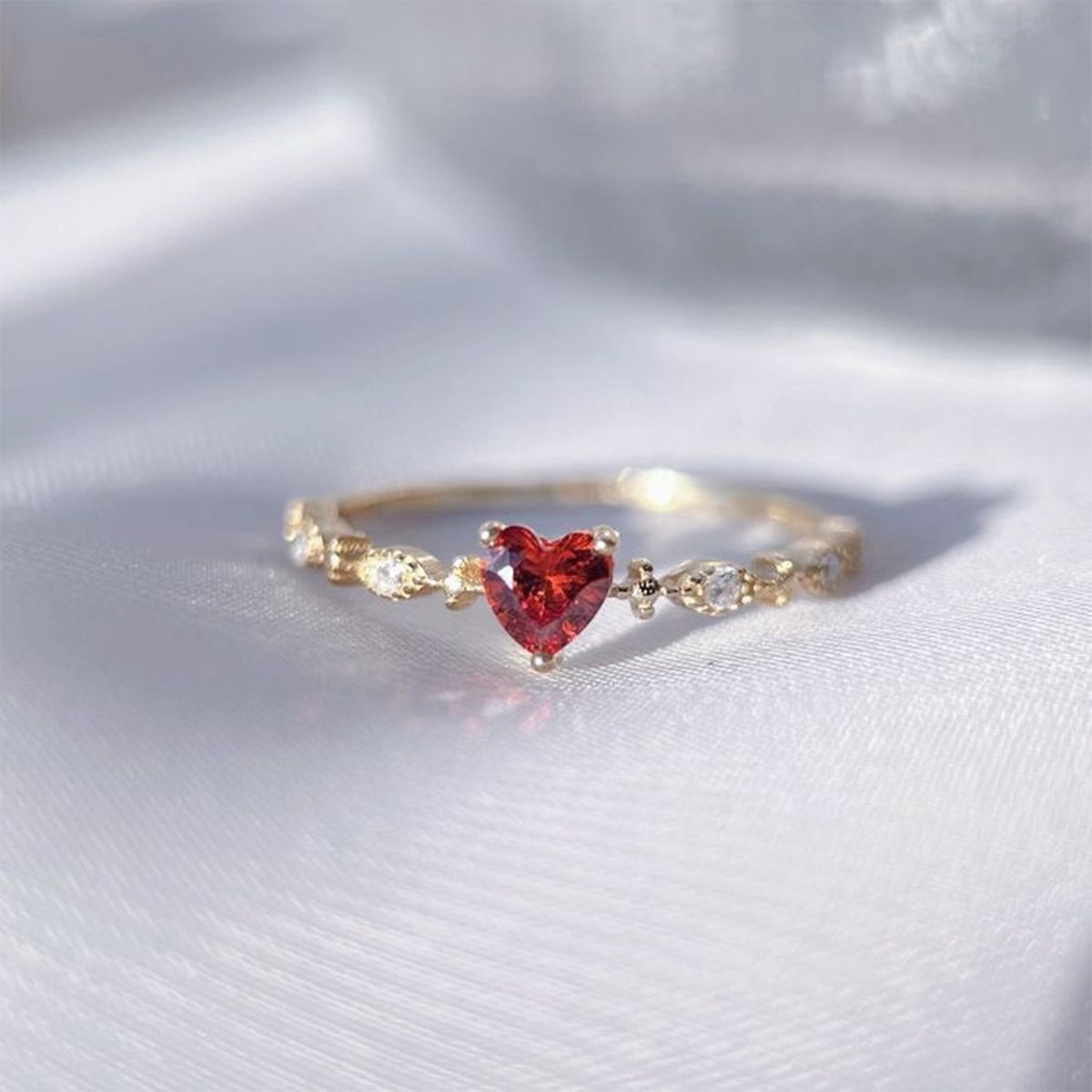 Cute heart ring