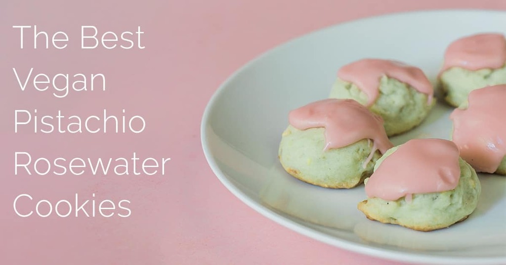 Vegan cookies made with ground pistachios and rosewater topped with rosewater icing. ift.tt/mI4H2kJ #vegan #bearplate
