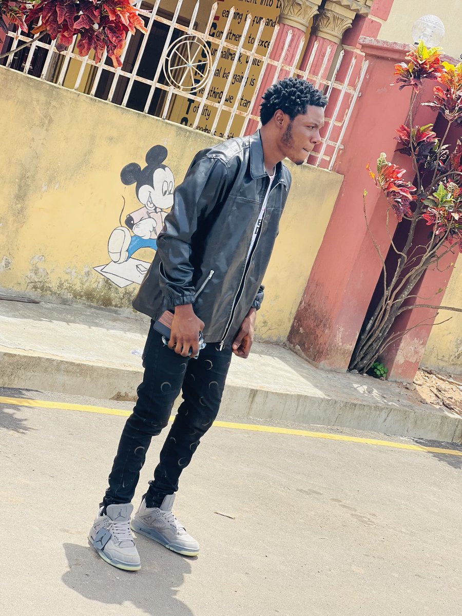 JosedoDC's tweet photo. STRAIGHT OUTTA LAUTECH ✅
https://t.co/YDjF0hmuAq BAGGED 💯
GOD DID🙏
#lautech #signout https://t.co/1Ve6BllIGo
