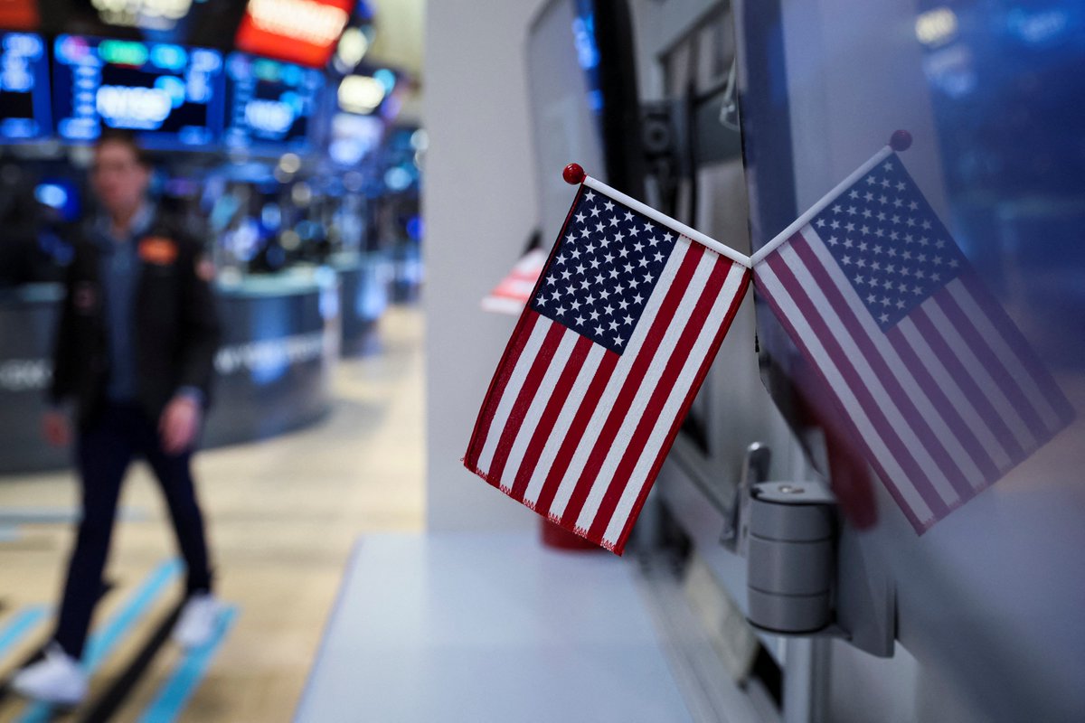 TheMarketBullAU's tweet photo. US markets rally as investor gain confidence US Lawmakers will reach a breakthrough on a Debt Ceiling deal 💵🇺🇸 

#SP500 +48.87
#NASDAQ +157.513
#DowJones +408.63 https://t.co/s2gThCBNo6