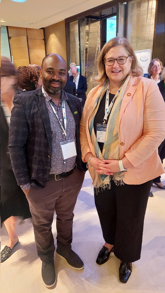 It was great meeting @mdoherty_hiv Global Team Lead for viral hepatitis, HIV and STIs at @WHO at the first Global Resource Mobilization Conference great that she acknowledges the need for more simplified treatment guidelines for hep B #MobilizeforHEP @pippa_matt