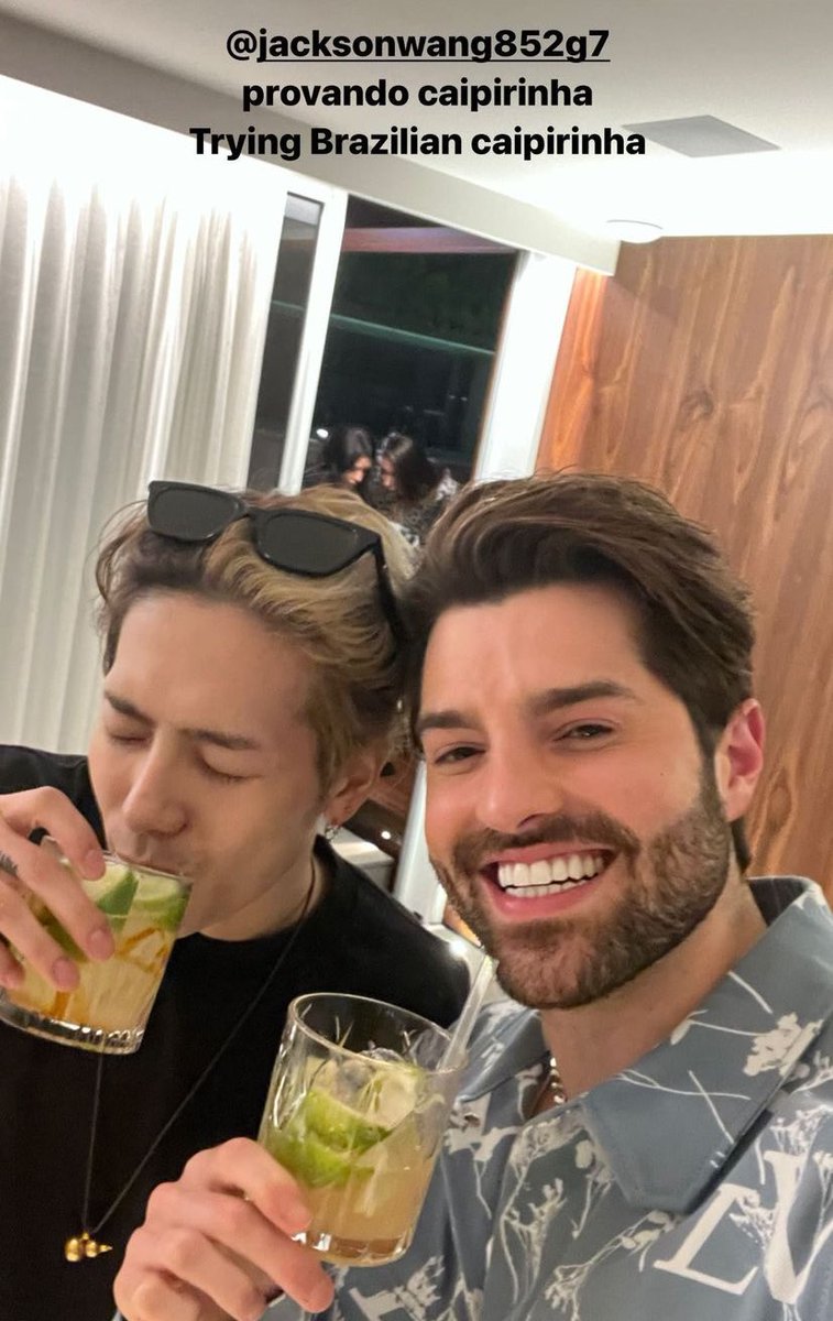 revistakoreain's tweet photo. THREAD | Jackson Wang no Brasil 

Depois de anos de Hi to Brazil, finalmente pudemos ver o incrível #JacksonWang (#GOT7) performando em terras brasileiras. 

Quer saber - ou relembrar - como foi essa noite lendária? Segue o fio 👇 https://t.co/C5qbsN7JpZ