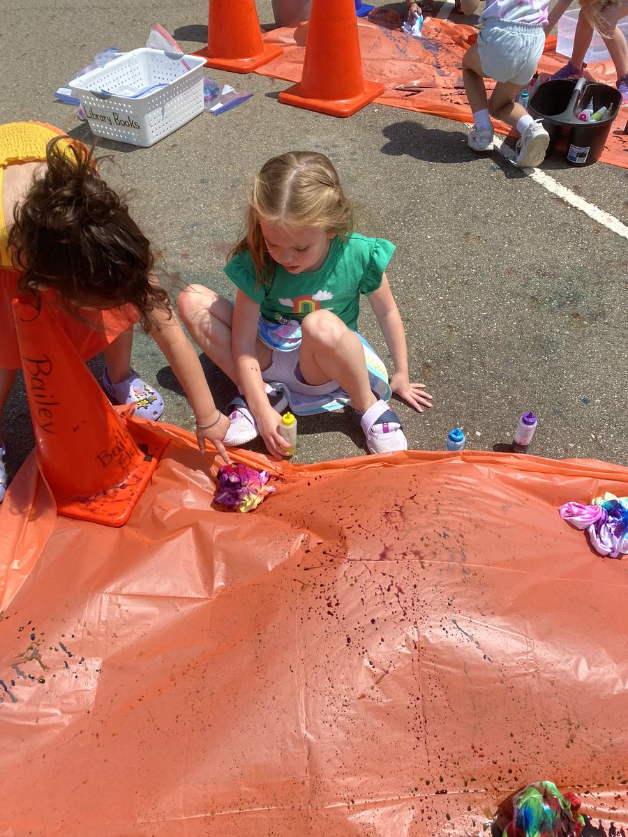 Kelly Armfelt tweet media