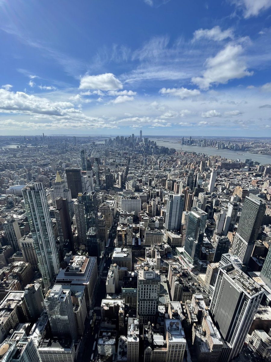 utdconorrr's tweet photo. NYC. https://t.co/zHlN8DHq3c