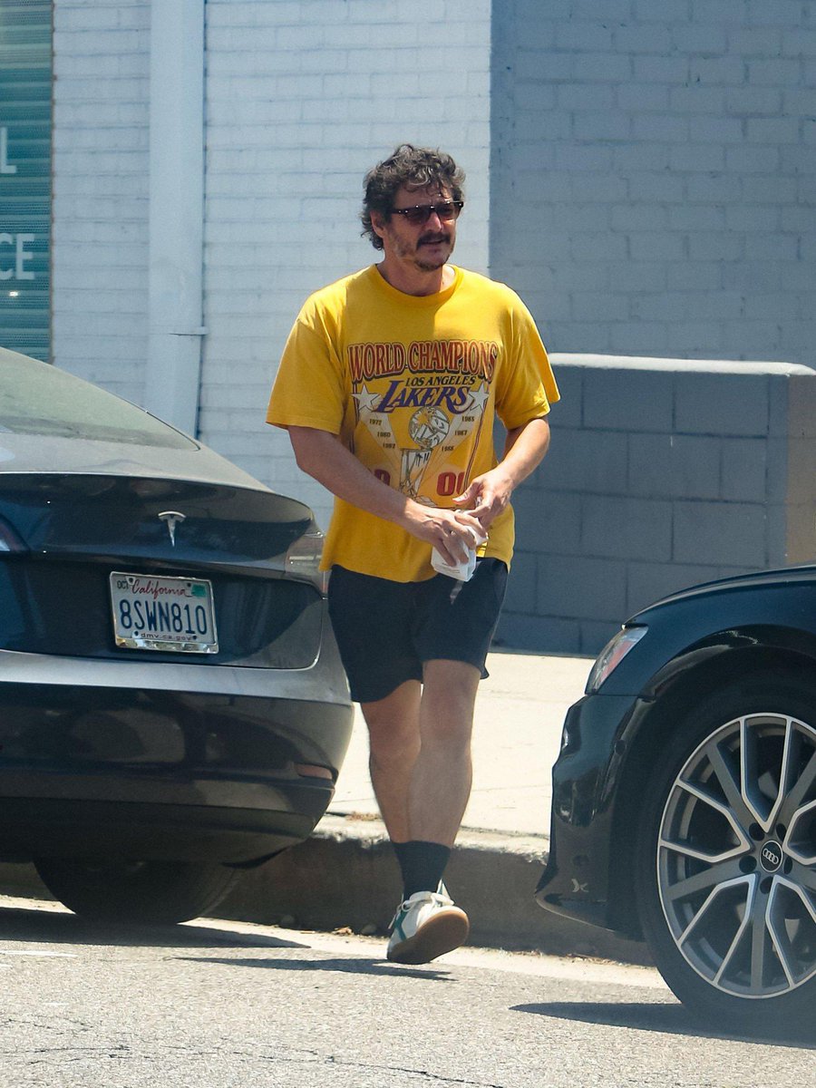 rcnaldmcdonald's tweet photo. pedro spotted in his comfort shirt <3 https://t.co/RcsHgusm6F