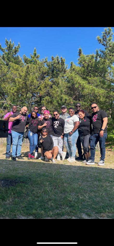 Great day at Bethany Beach with our awesome business partners! We had an amazing RDM and our awesome AEs @JoshFera and other business partners join in the fun as well! #marketgrowth  @G_Rich4 @Marquezjc7 @geemorales30 @Mini_Magenta23 @TonyaPortis_ @DarbiSantos