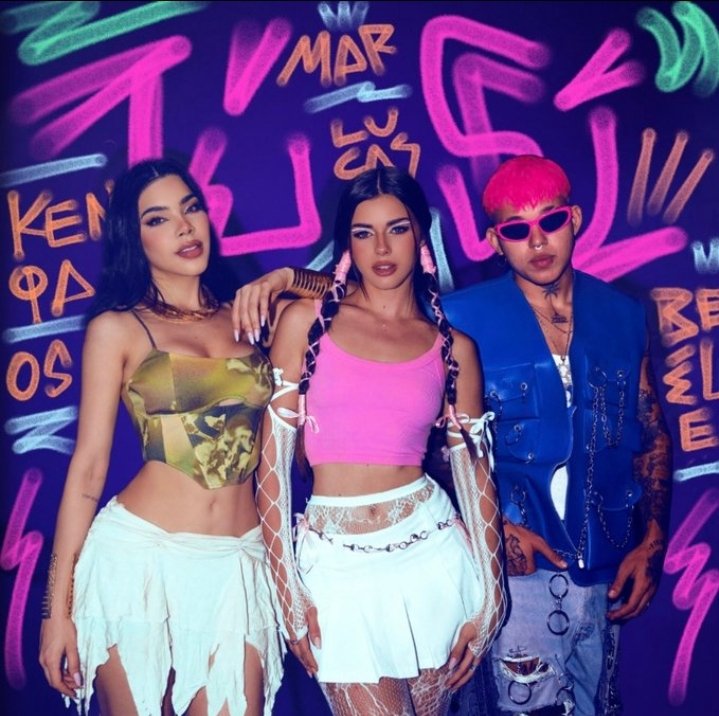Bombxos's tweet photo. Están listos? 💋 https://t.co/PnSX2zxyRN