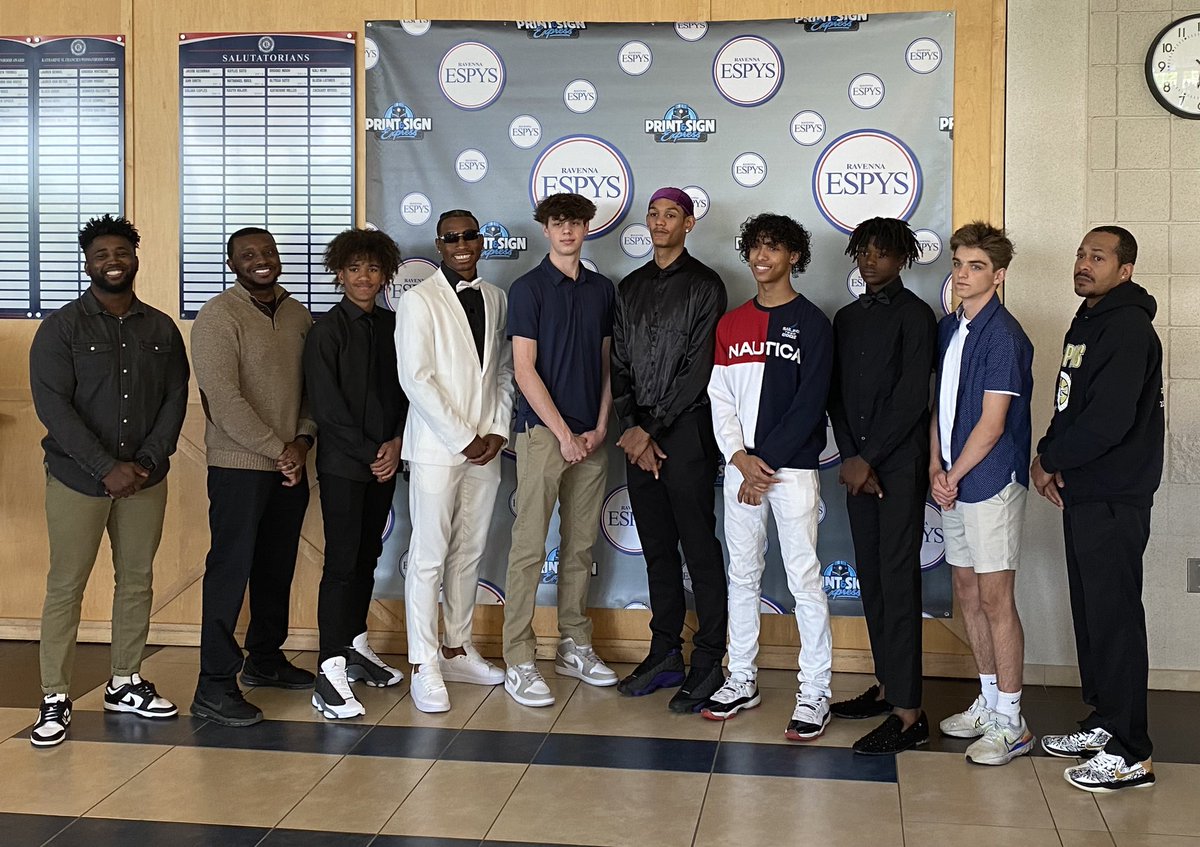 RavennaSupt's tweet photo. The Espy’s are back! Congrats to Girls Basketball, Boys Basketball and Volleyball! #OnlyInRavenna #RiseUpRavenna https://t.co/dtPyCMbfSj