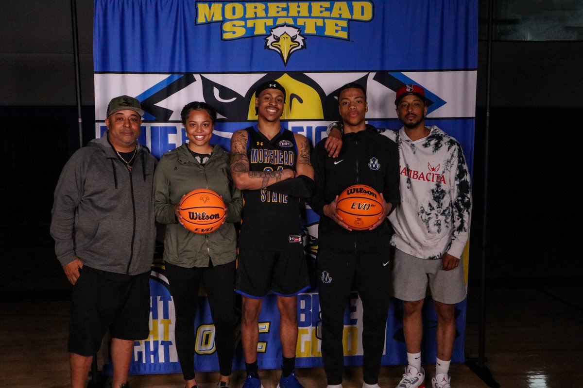 110% Committed💙 #Family💛
