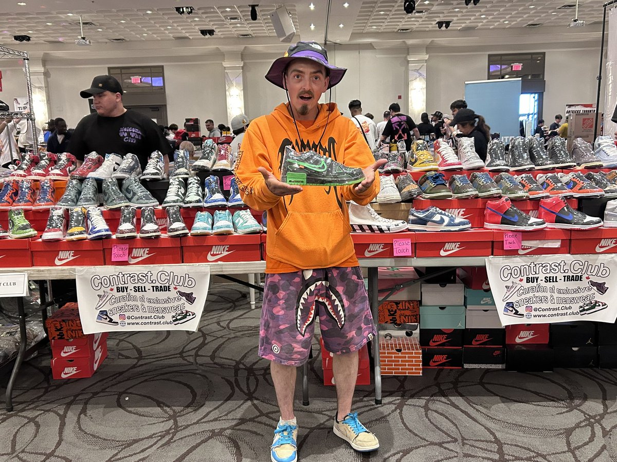 club_contrast's tweet image. I had a blast at Sole Exchange in Mississauga last weekend. Thanks to everyone that stopped by to support! 💜