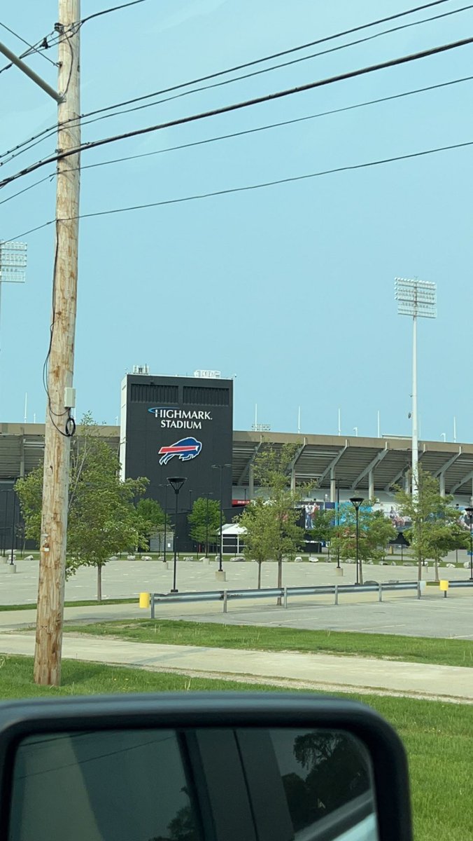 A great but chilly day in Buffalo visiting with several customers. Thank you Dan, Drew, Kevin, Bob, Cody, Sam, Pete, Ted, RP, Eric, Jeff, Scott for your partnership. <a href="/GaryMHughes26/">Gary M. Hughes</a> and I appreciate your business!