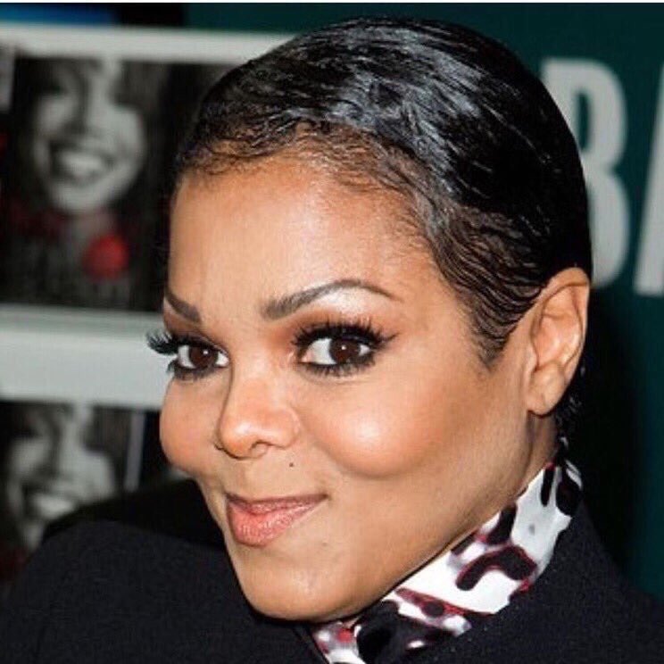 Essence T. Carson tweet media