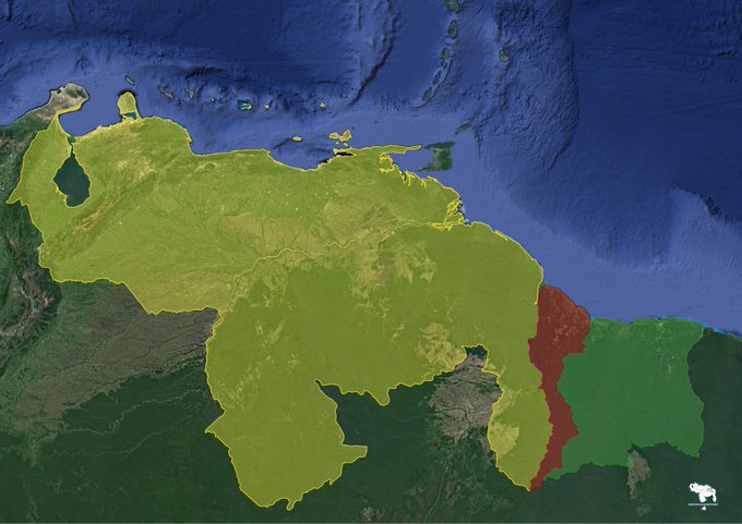 AntroCanal's tweet photo. Este es el Mapa correcto de Venezuela, Guyana y Surinam #17May 

El vecino oriental aumenta su mediática en publicar un mapa errado en donde usurpan el Esequibo y el Tigri. Ayúdanos a mermar esa mentira guyanesa. 

Comparte #RT Descarga 

#MiMapa https://t.co/EhlsK9Ycpo