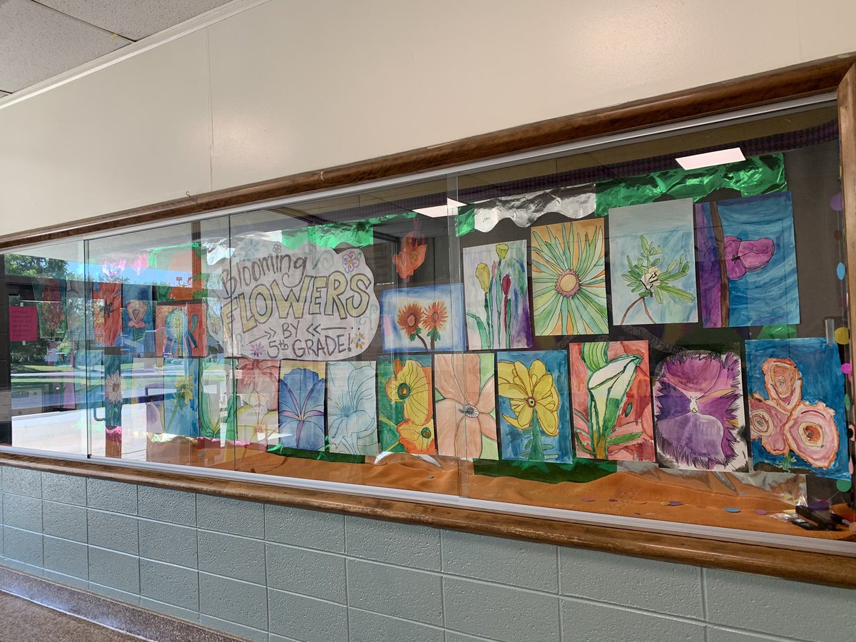 Mrs. Pilone (@mtviewartroom) on Twitter photo These paintings are so beautiful and I love each one!! Great job 5th graders! 😍👏🎨🌸 <a href="/MtView07836/">Mountain View School</a> These paintings are so beautiful and I love each one!! Great job 5th graders! 😍👏🎨🌸 <a href="/MtView07836/">Mountain View School</a>